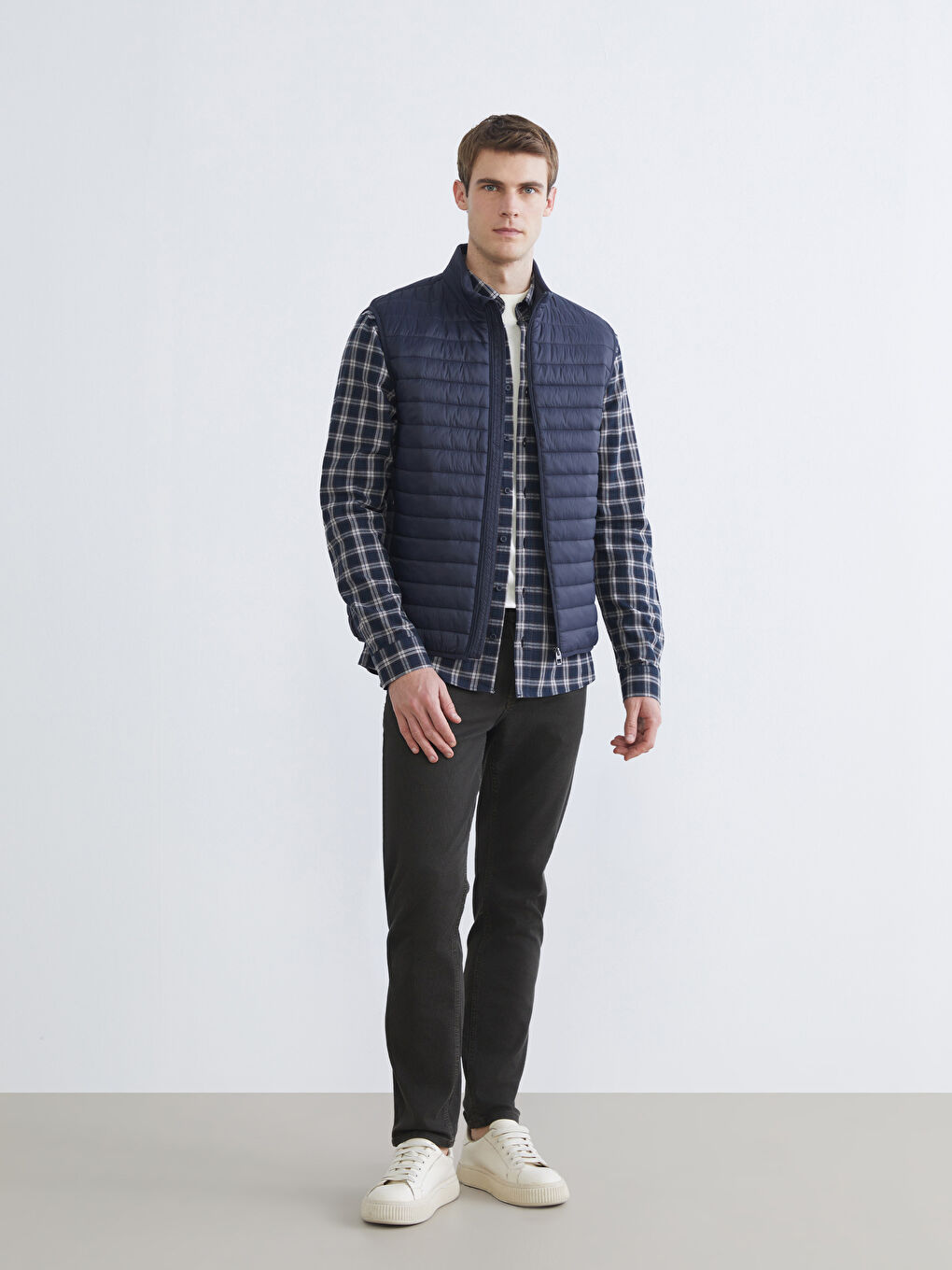 Жилет Мужской Надувной С Прямым Воротником-1