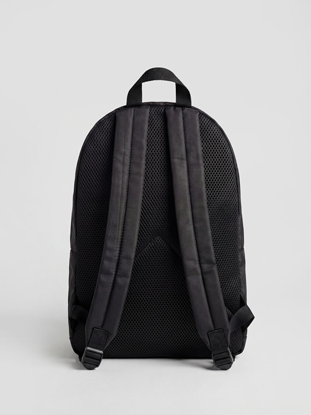 Siyah Fermuarlı Erkek Sırt Çantası-1