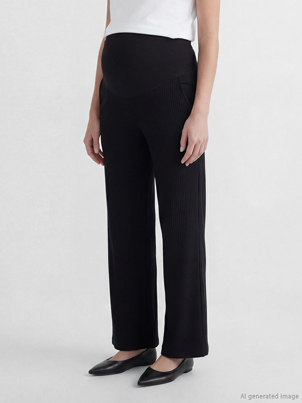 Ženske trenerke preko stomaka-1