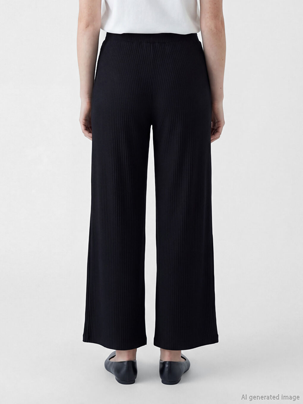 Ženske trenerke preko stomaka-2