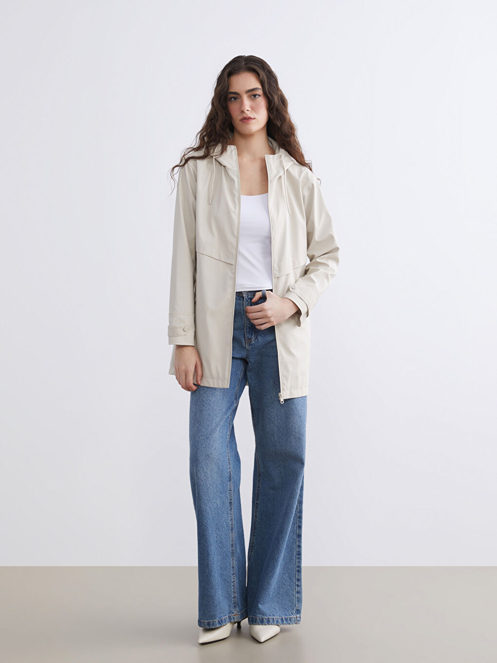 Дамски дъждобран с качулка-1