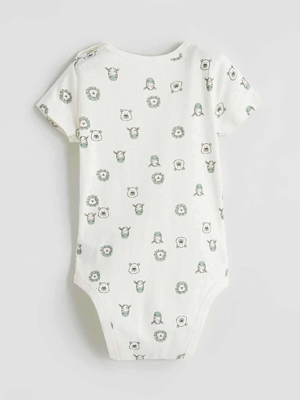 Ekru Bisiklet Yaka Desenli Erkek Bebek Çıtçıtlı Body

-1