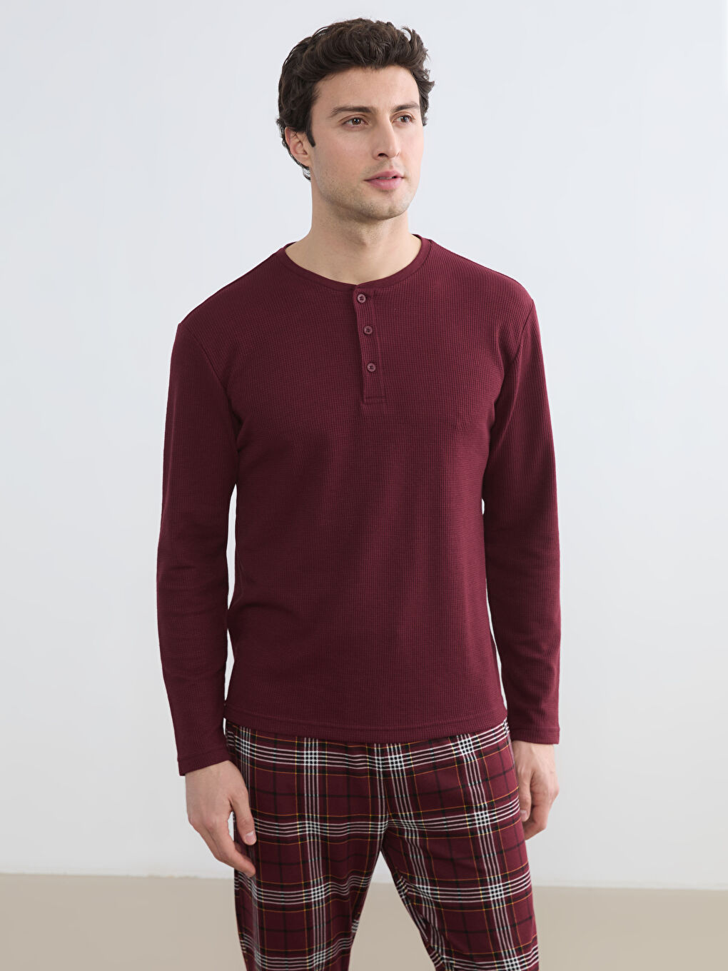 Classic Fit Men's Pajama Set-1