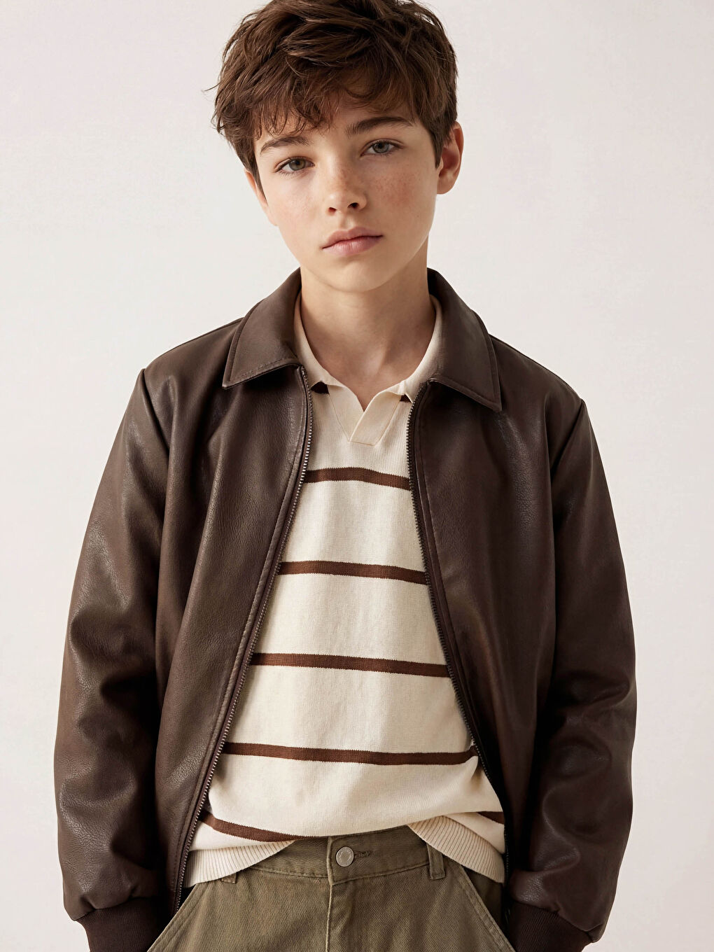 قۆڵتەکی پۆلۆ خەتخەت کوڕ تریکۆ چاکەت-1