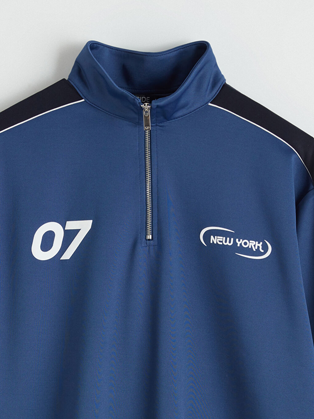 New York Graphic Sweatshirt-5