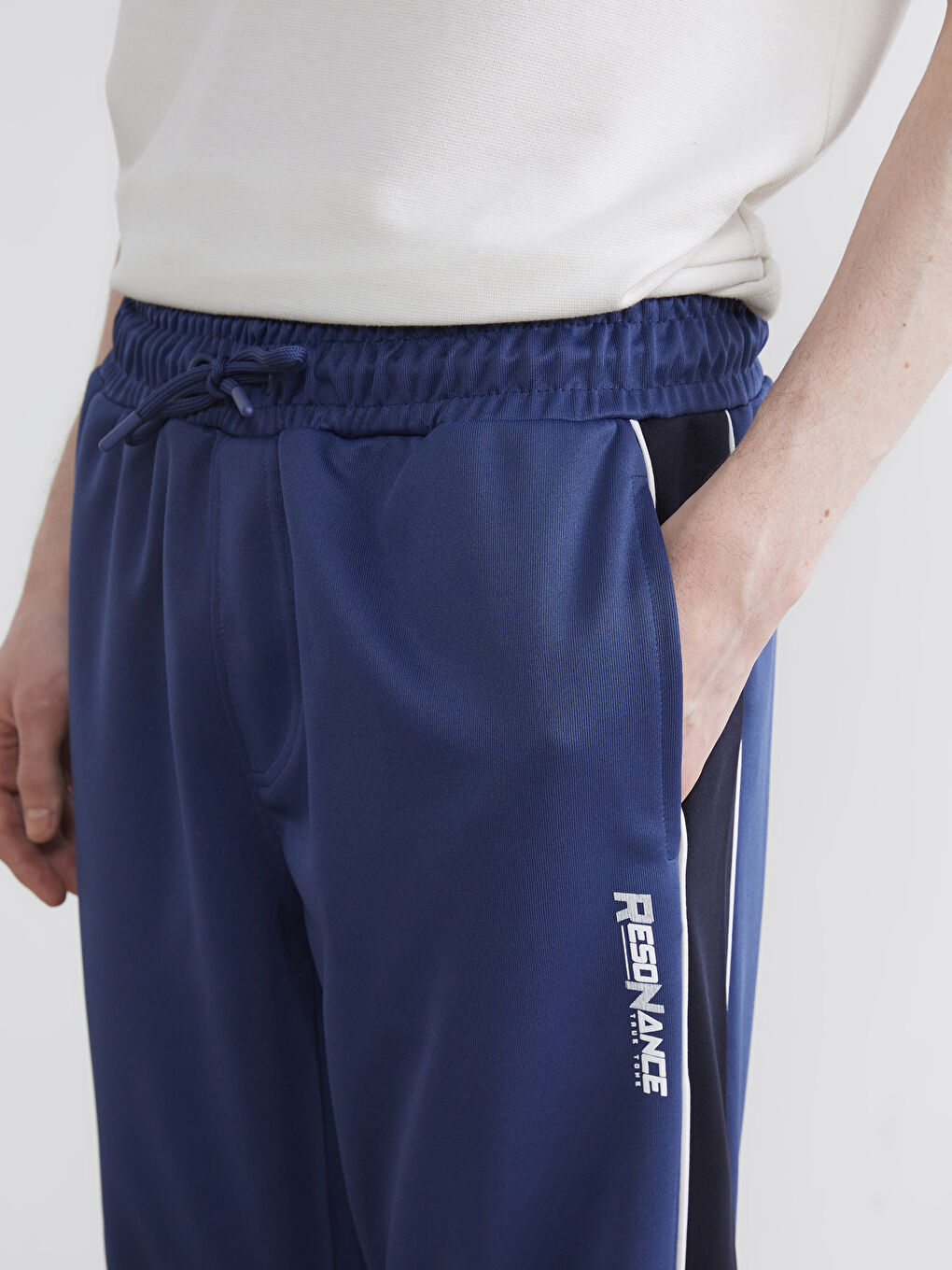 تەرەکسوتی غارغارێن نیلی پیاو-2