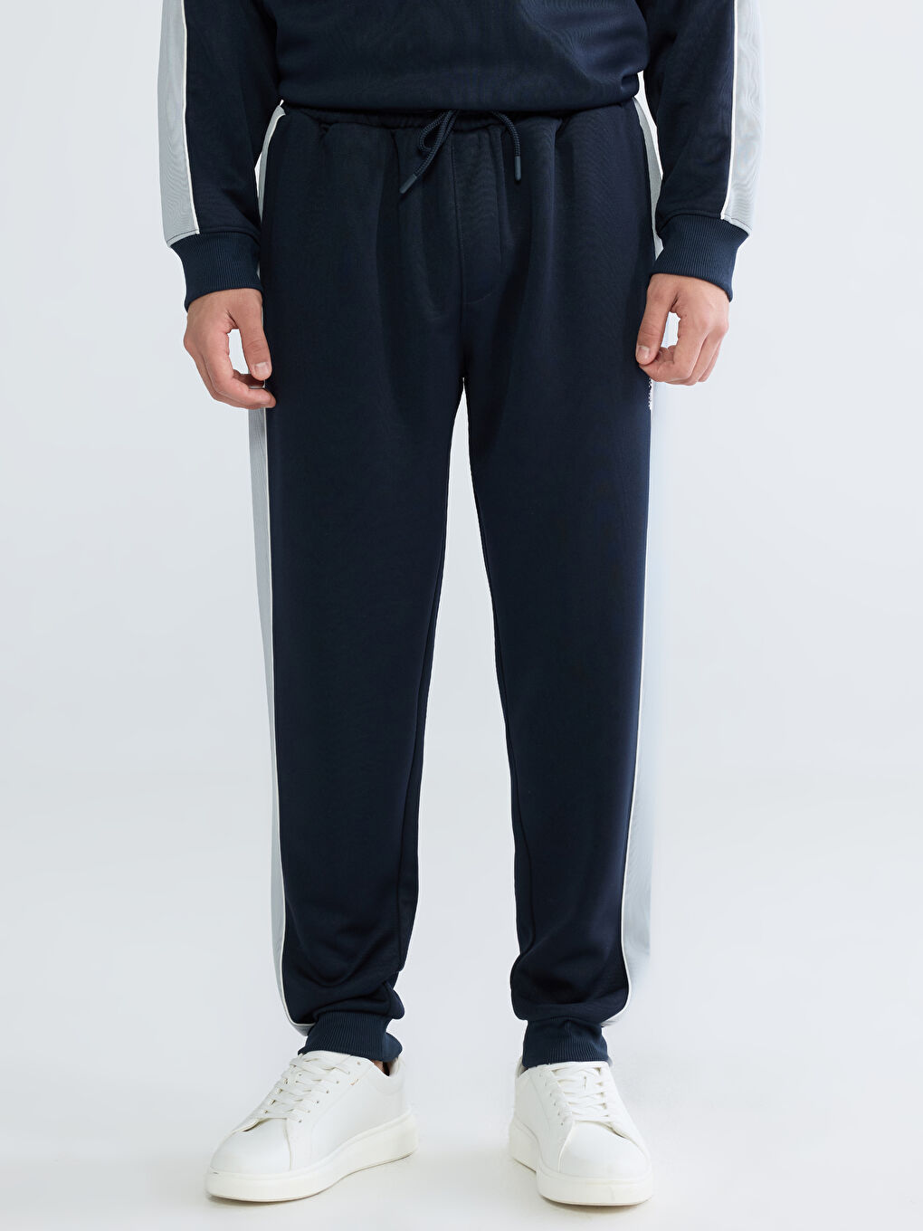 Lacivert Standart Kalıp Erkek Jogger Eşofman Altı-1