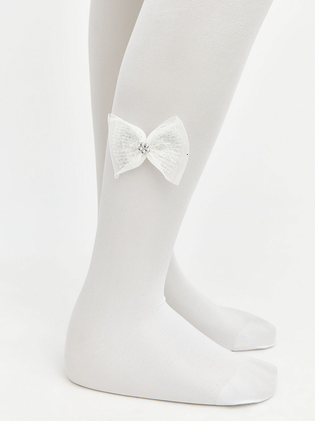 Beyaz Kız Çocuk Külotlu Çorap ve Taç-2