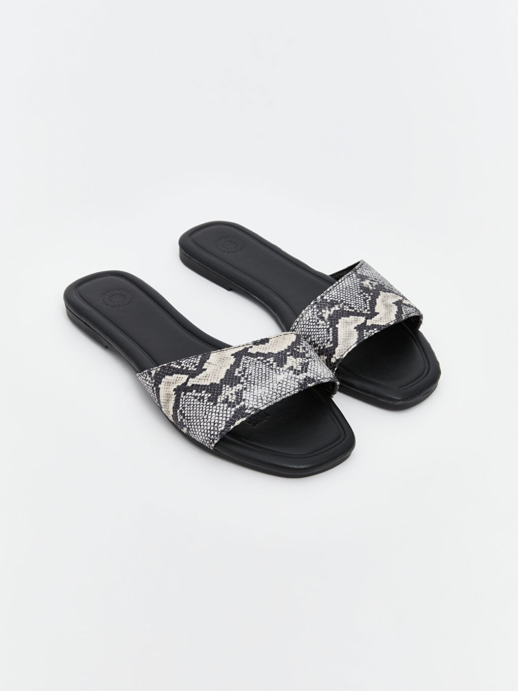 Karışık Kadın Terlik