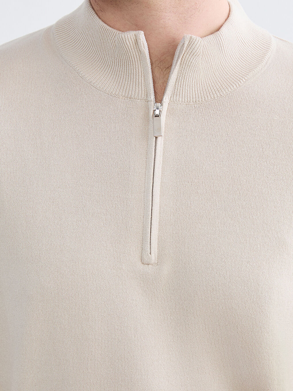 Men's turtleneck knit sweater.-2