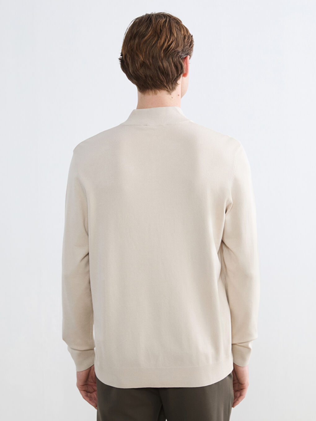 Men's turtleneck knit sweater.-3