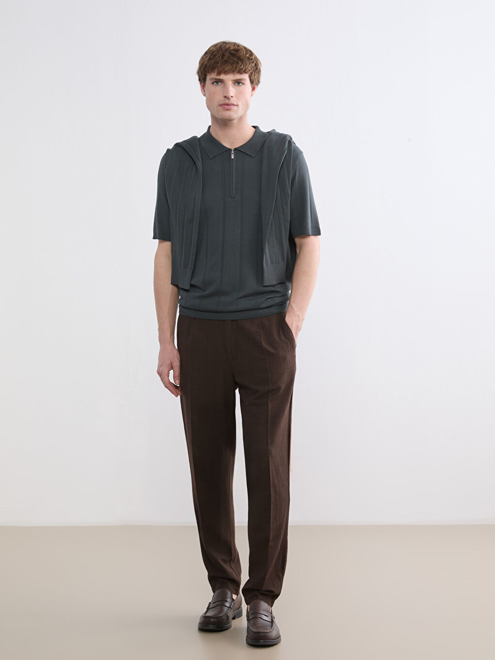 Men's Polo Collar Short Sleeve Knitted Sweater-1