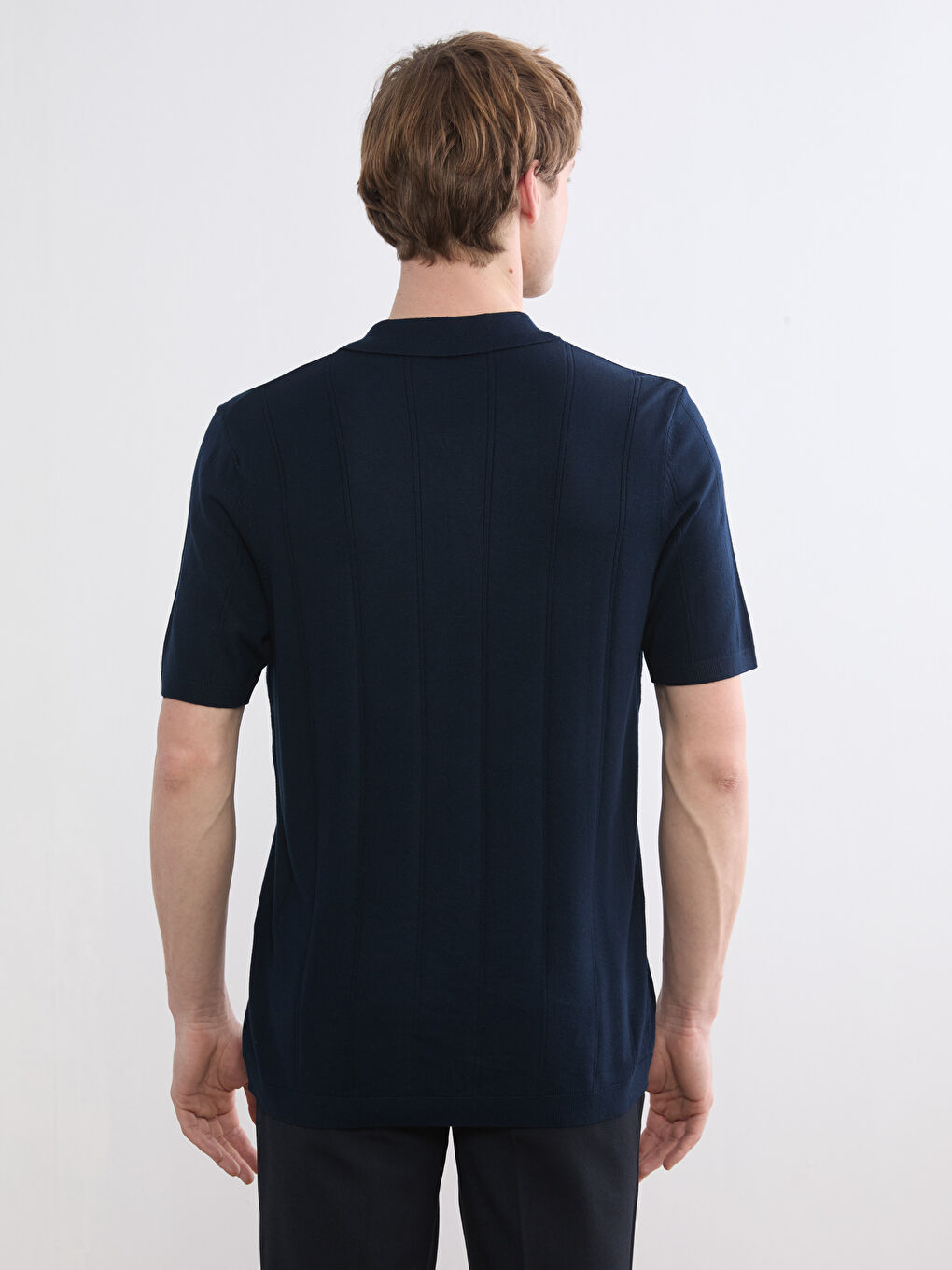 Pulover tricotat cu mâneci scurte și guler polo pentru bărbați-3