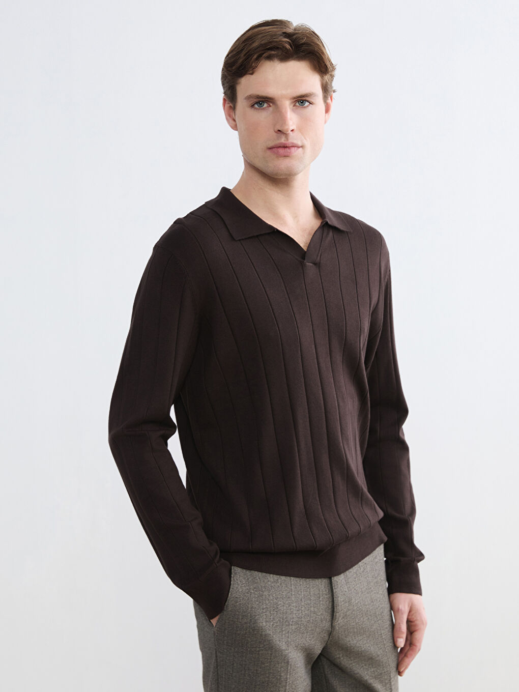 چاکەت قاوه‌یی پیاو