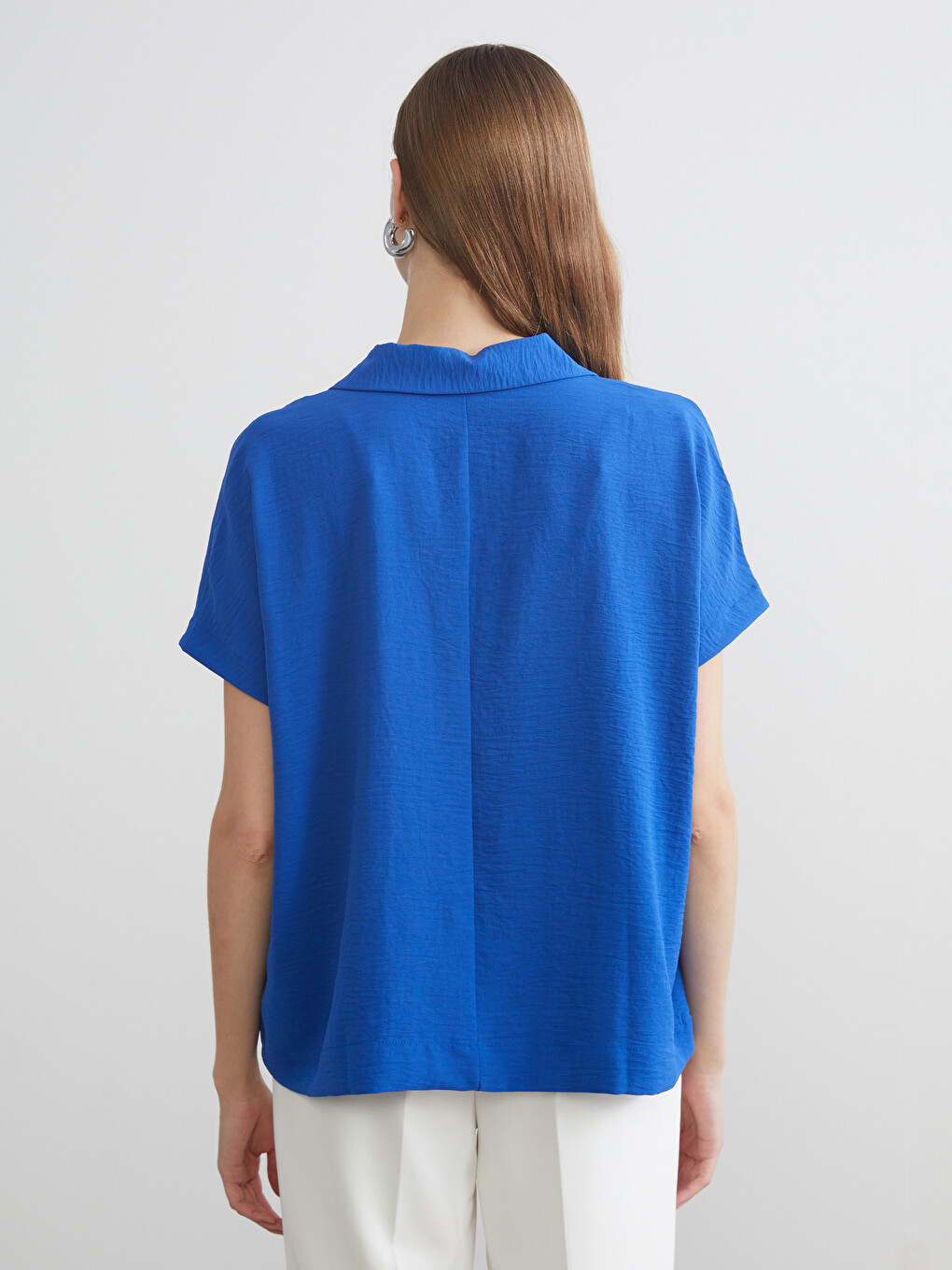 Blouse surdimensionnée en aérobine à col chemise-3