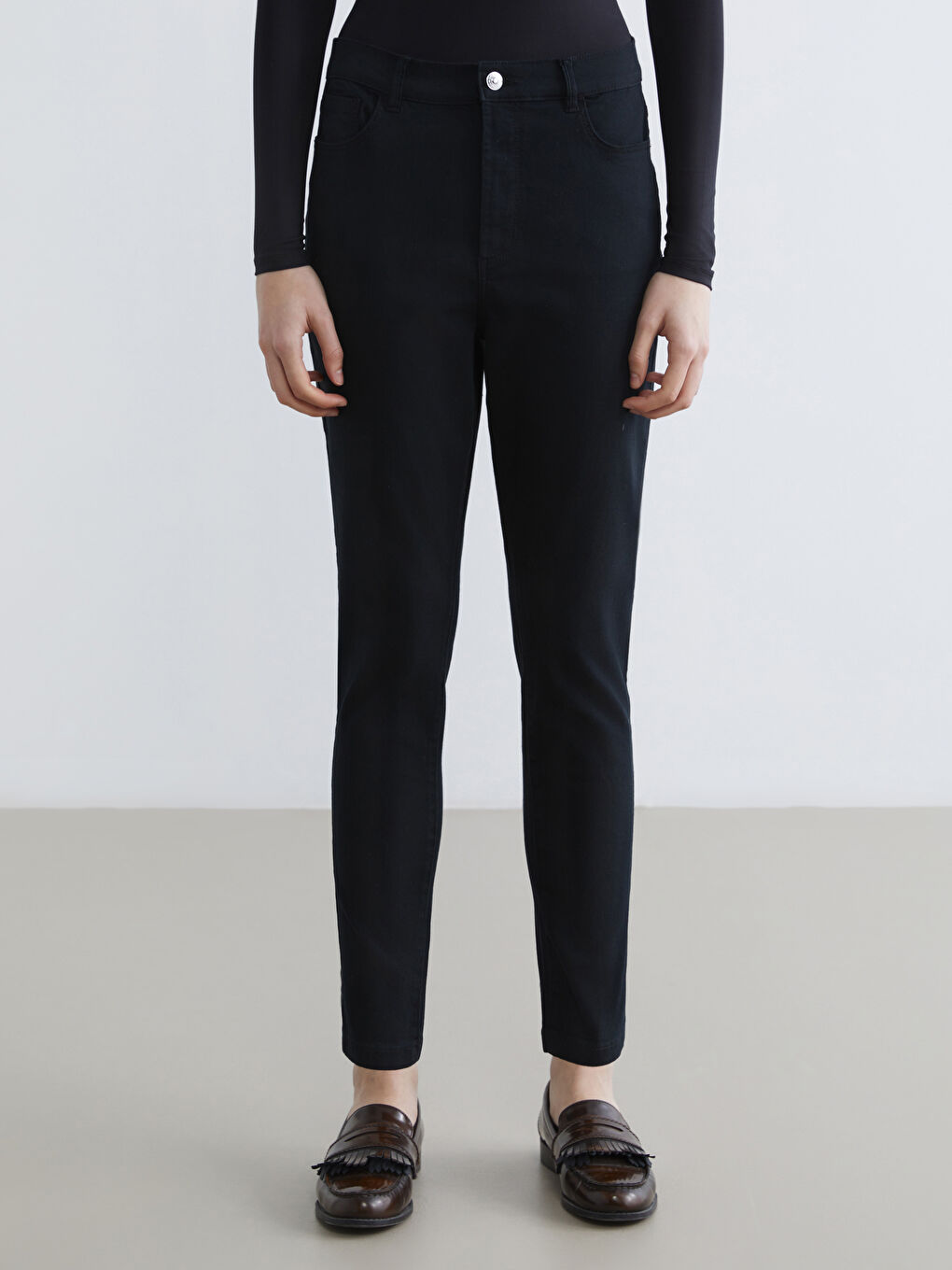 Ženske uske farmerke-1