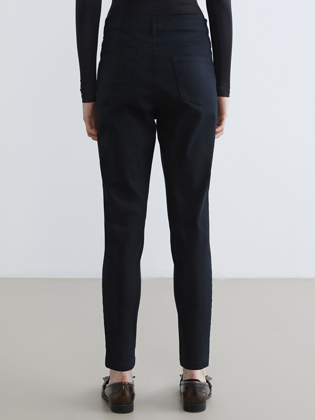 Ženske uske farmerke-3