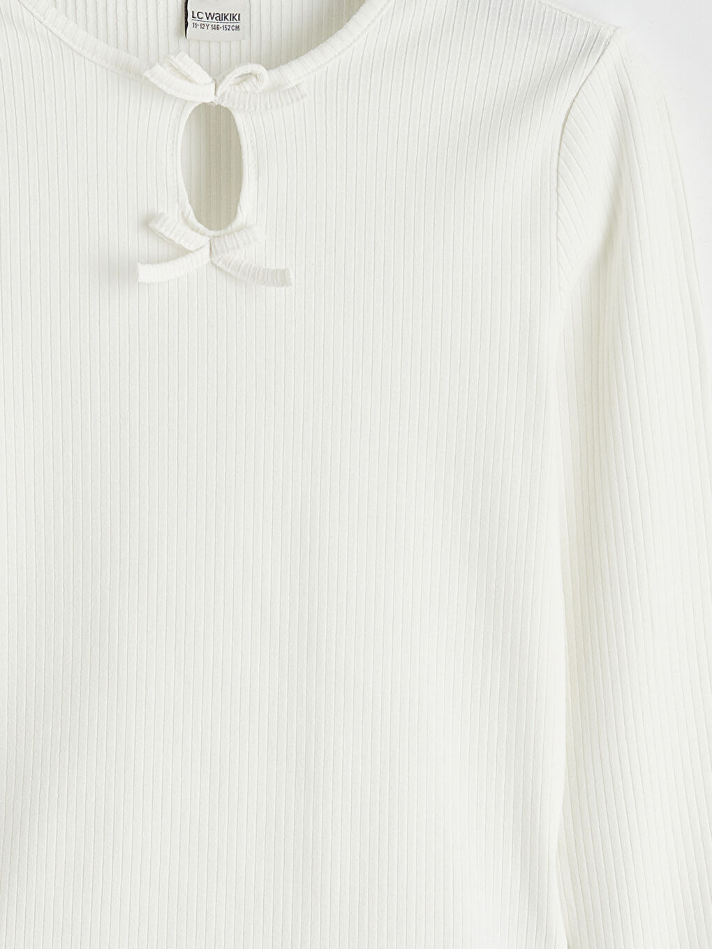 Ekru Fiyonk Detaylı Kız Çocuk Tişört-2