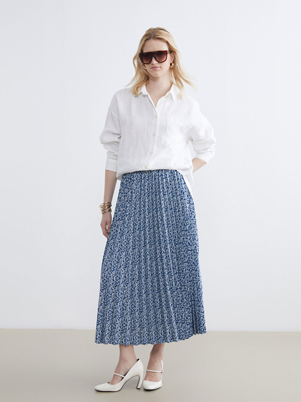 Elastic Waist Floral Pleated Skirt