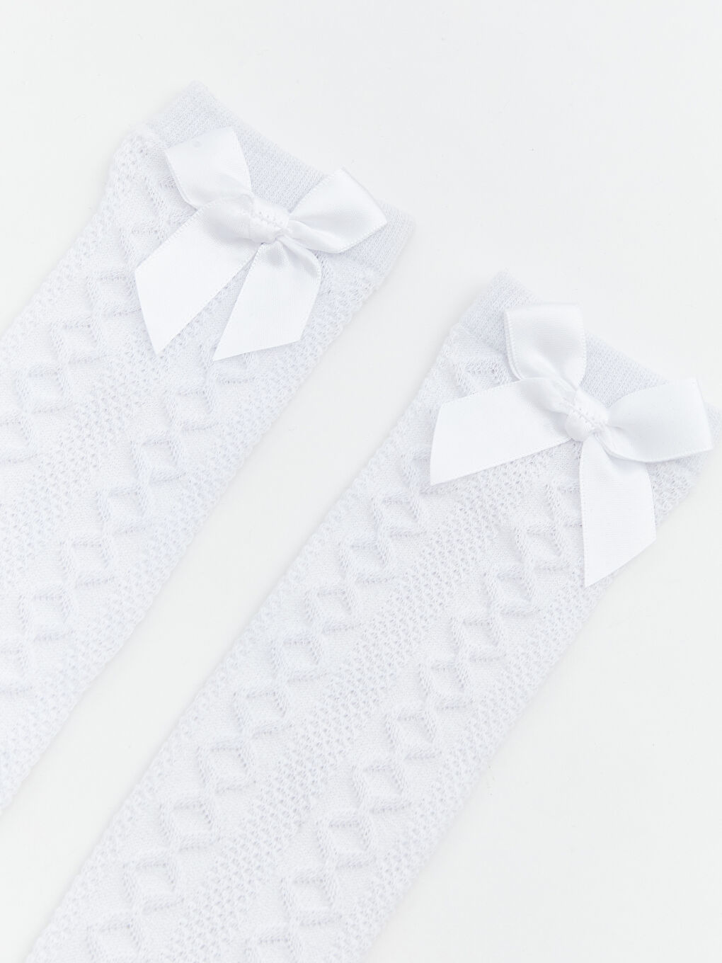 Beyaz Fiyonk Detaylı Kız Çocuk Diz Altı Çorap 2'li-1