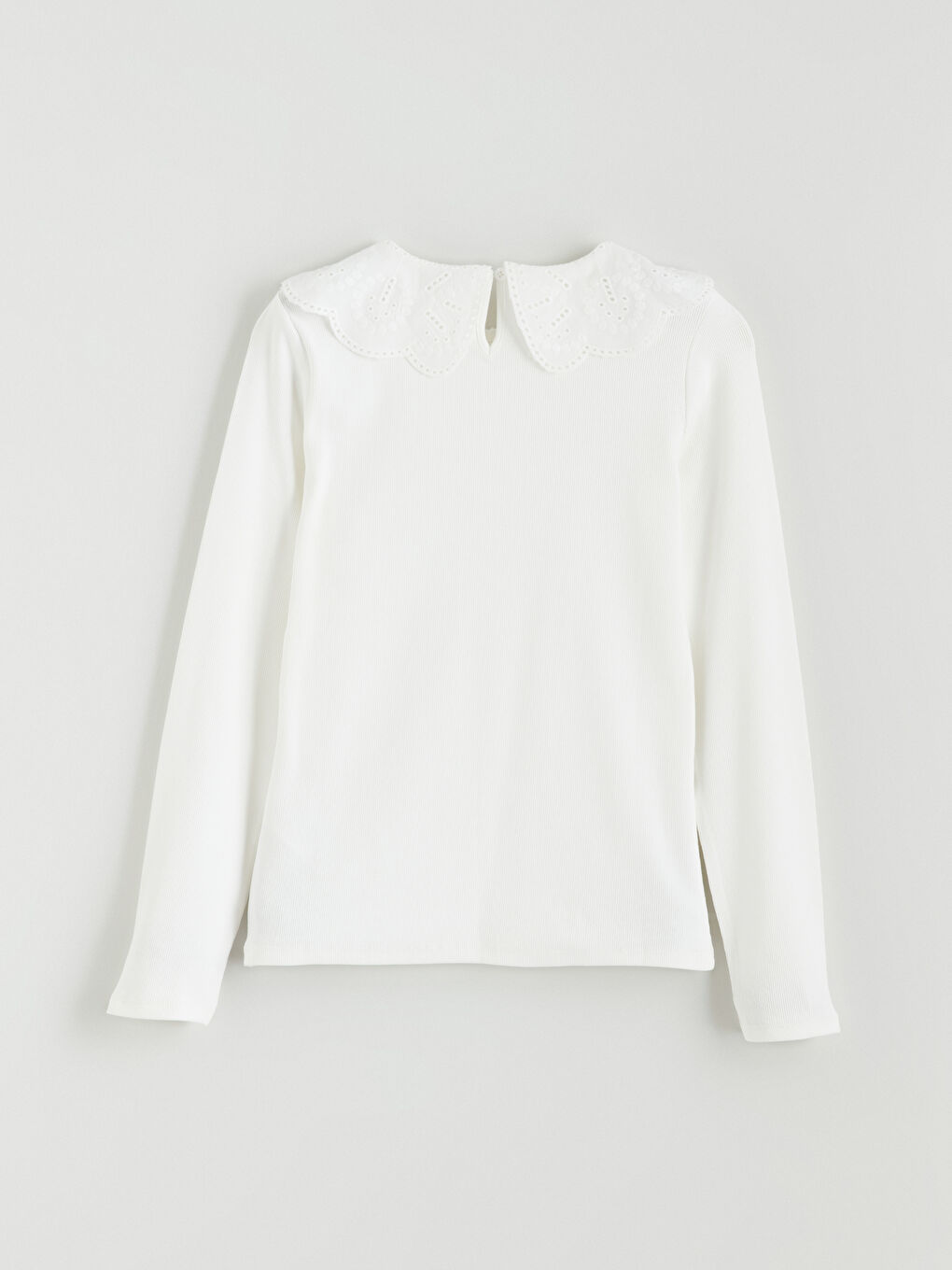 Ekru Bebe Yaka Fisto Detaylı Kız Çocuk Tişört-2