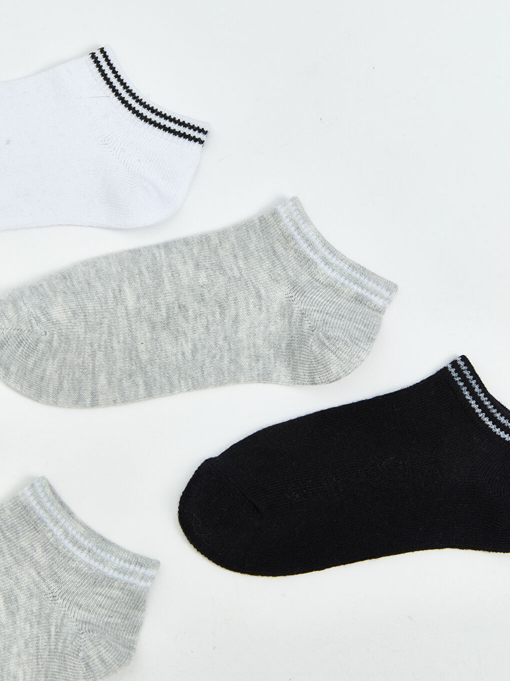 جوارب رياضية-1