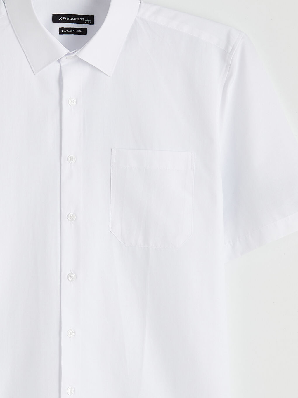 Beyaz Klasik Yaka Kısa Kollu Regular Fit Erkek Gömlek-1