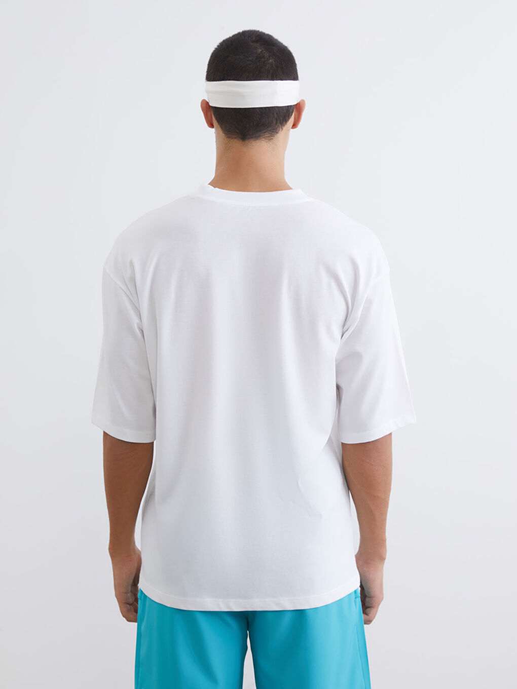 Beyaz Bisiklet Yaka Erkek Spor Tişört-3