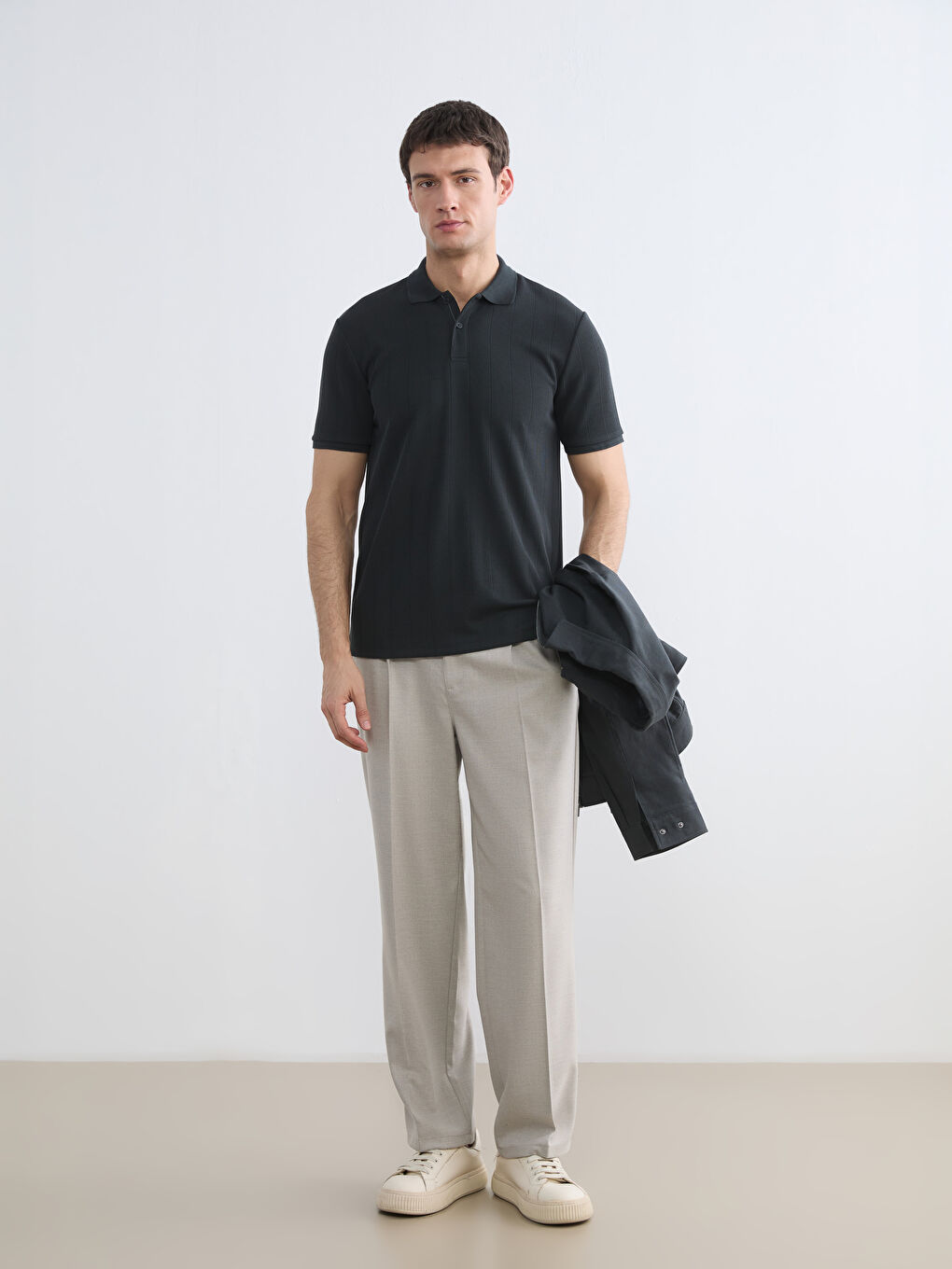 Siyah Polo Yaka Erkek Tişört-1