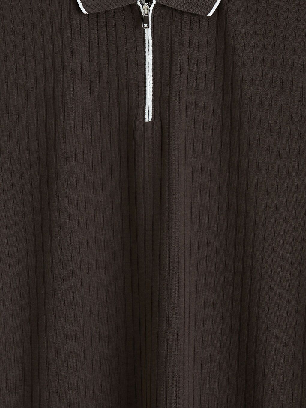 Kahverengi Polo Yaka Erkek Tişört-1