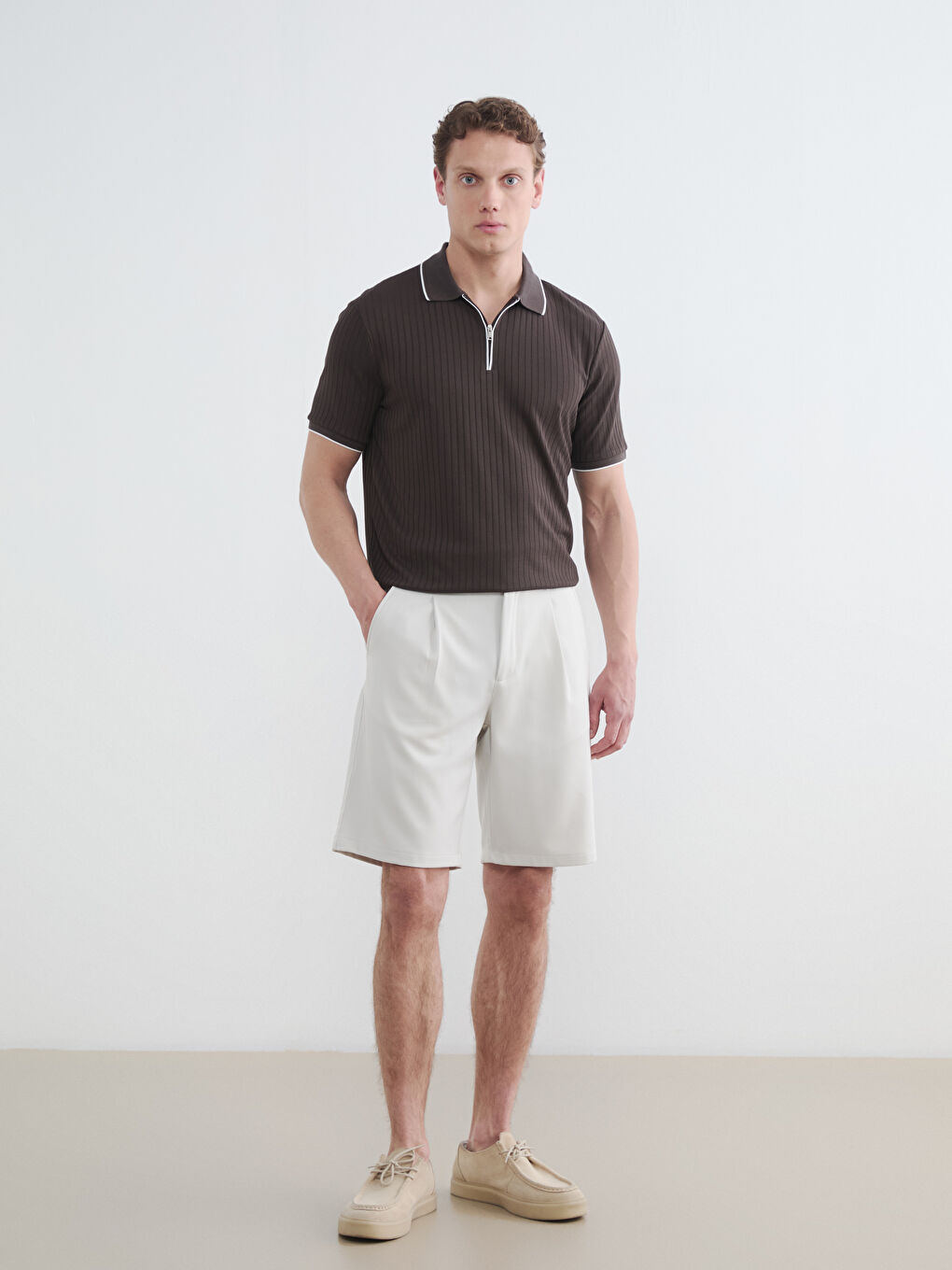 პოლო საყელო მამაკაცის მაისური-2