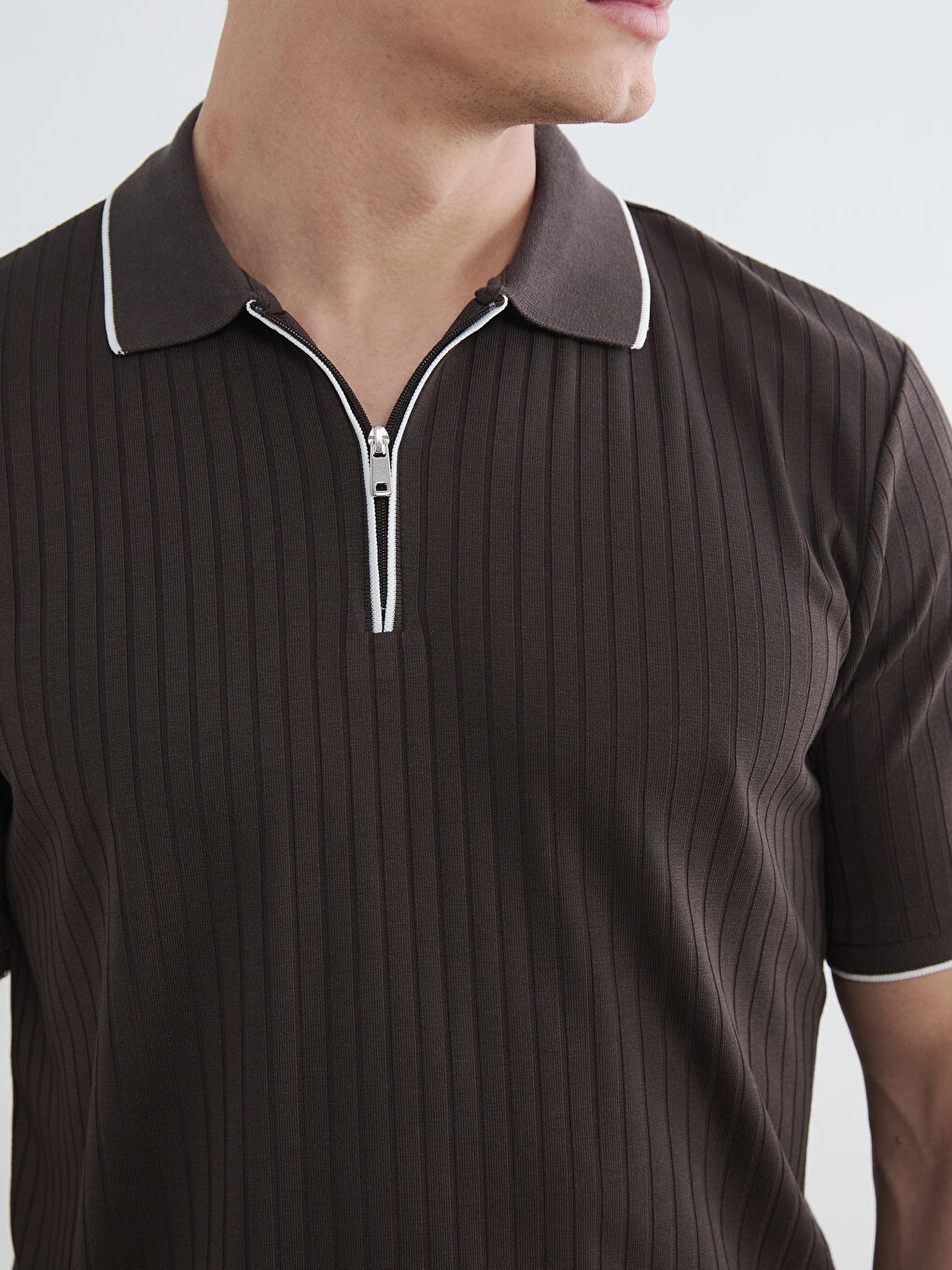 პოლო საყელო მამაკაცის მაისური-4