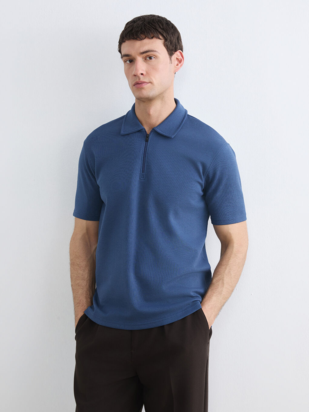 Футболка з коміром поло для чоловіків