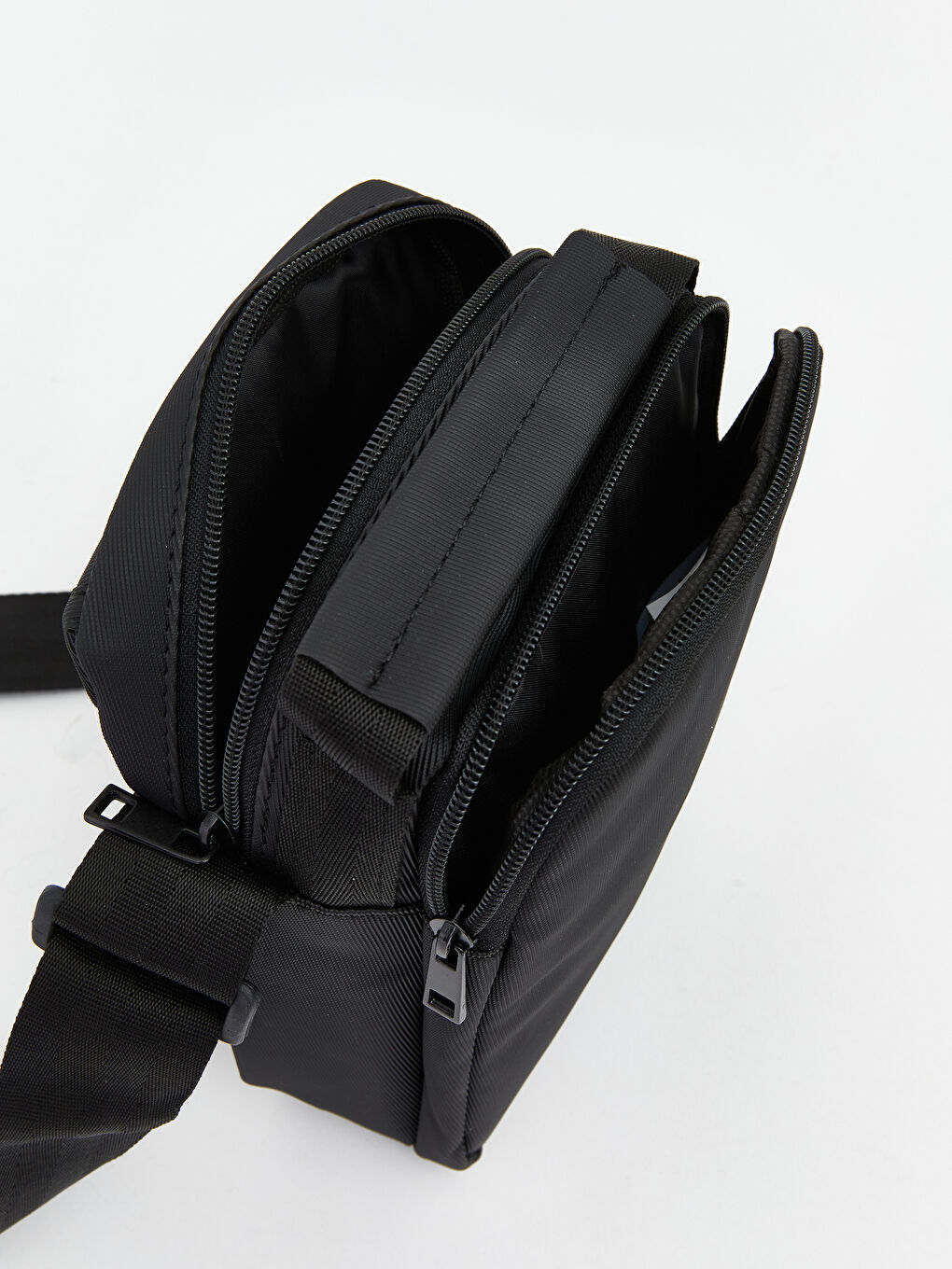 Siyah Fermuarlı Erkek Omuz Çantası-3