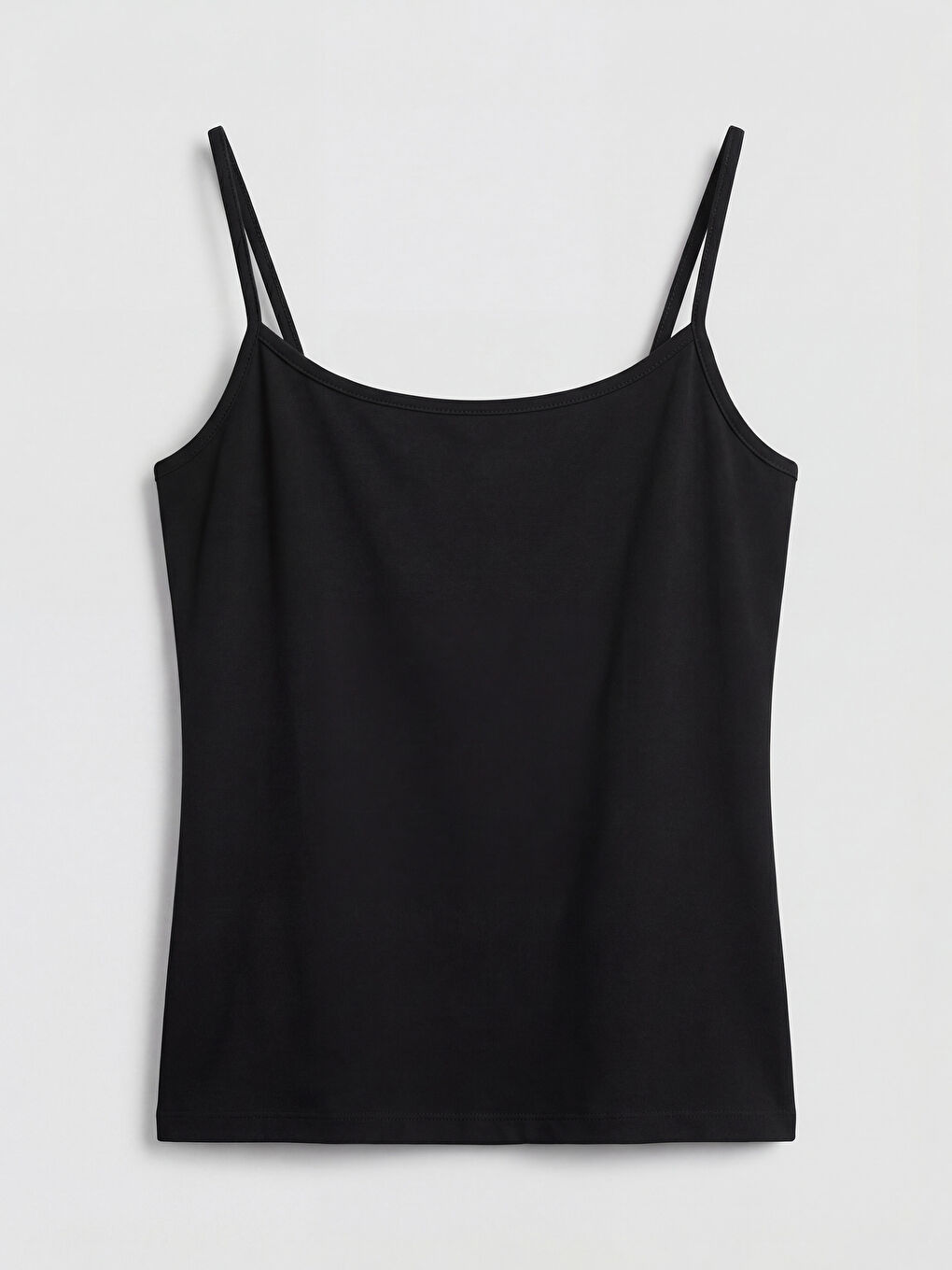 Siyah U Yaka İp Askılı Kadın Atlet