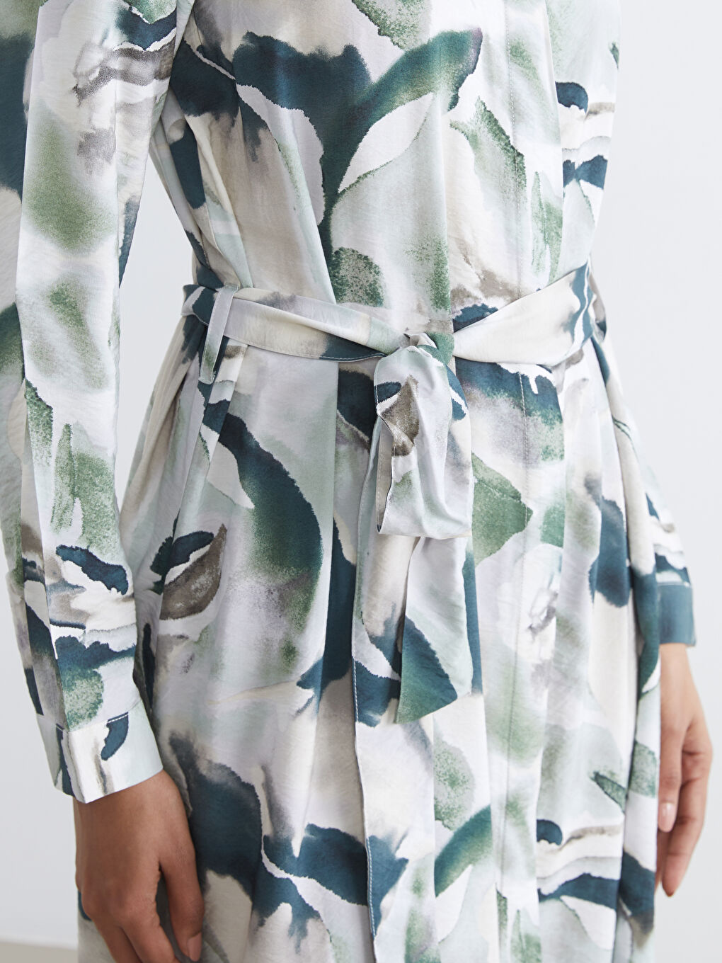 Patterned Women's Shirt Dress with Sash-2