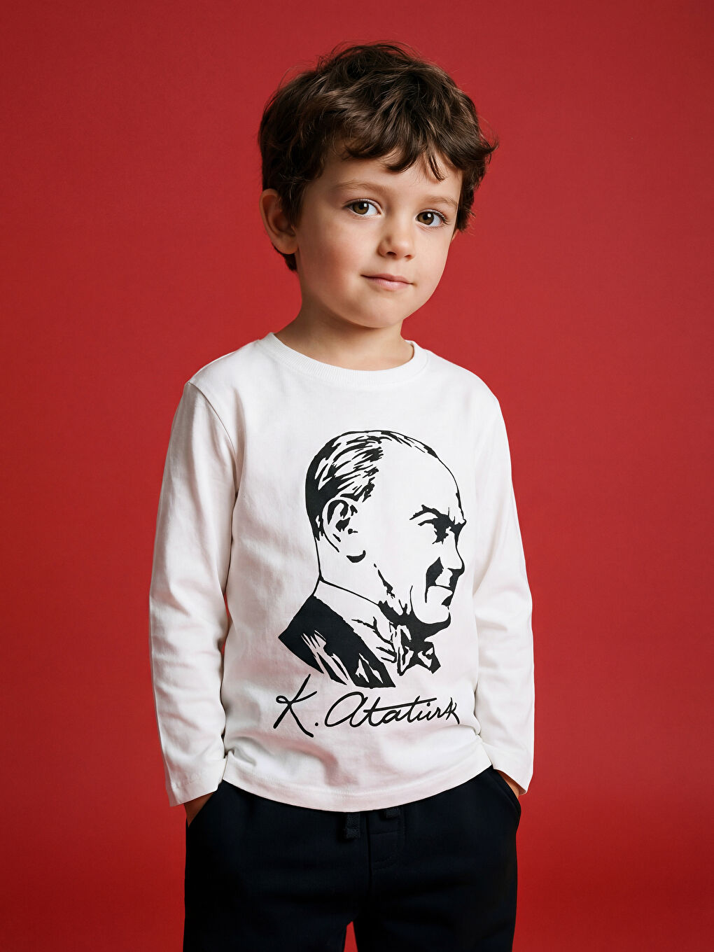 Ekru Bisiklet Yaka Atatürk Baskılı Erkek Çocuk Tişört