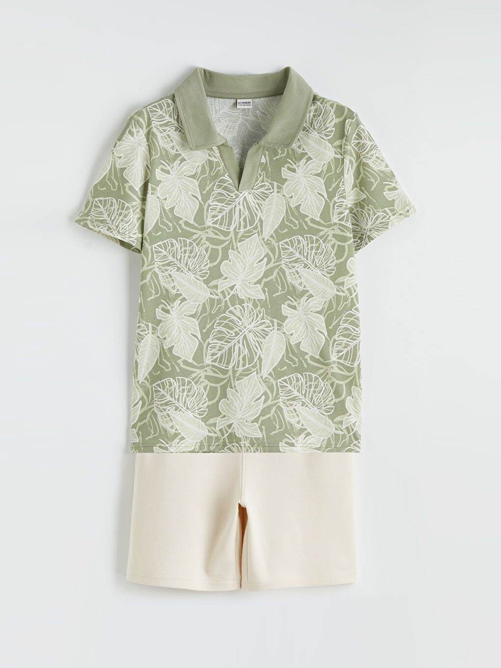 تيشيرت وشورت بنمط ياقة بولو للأولاد-2