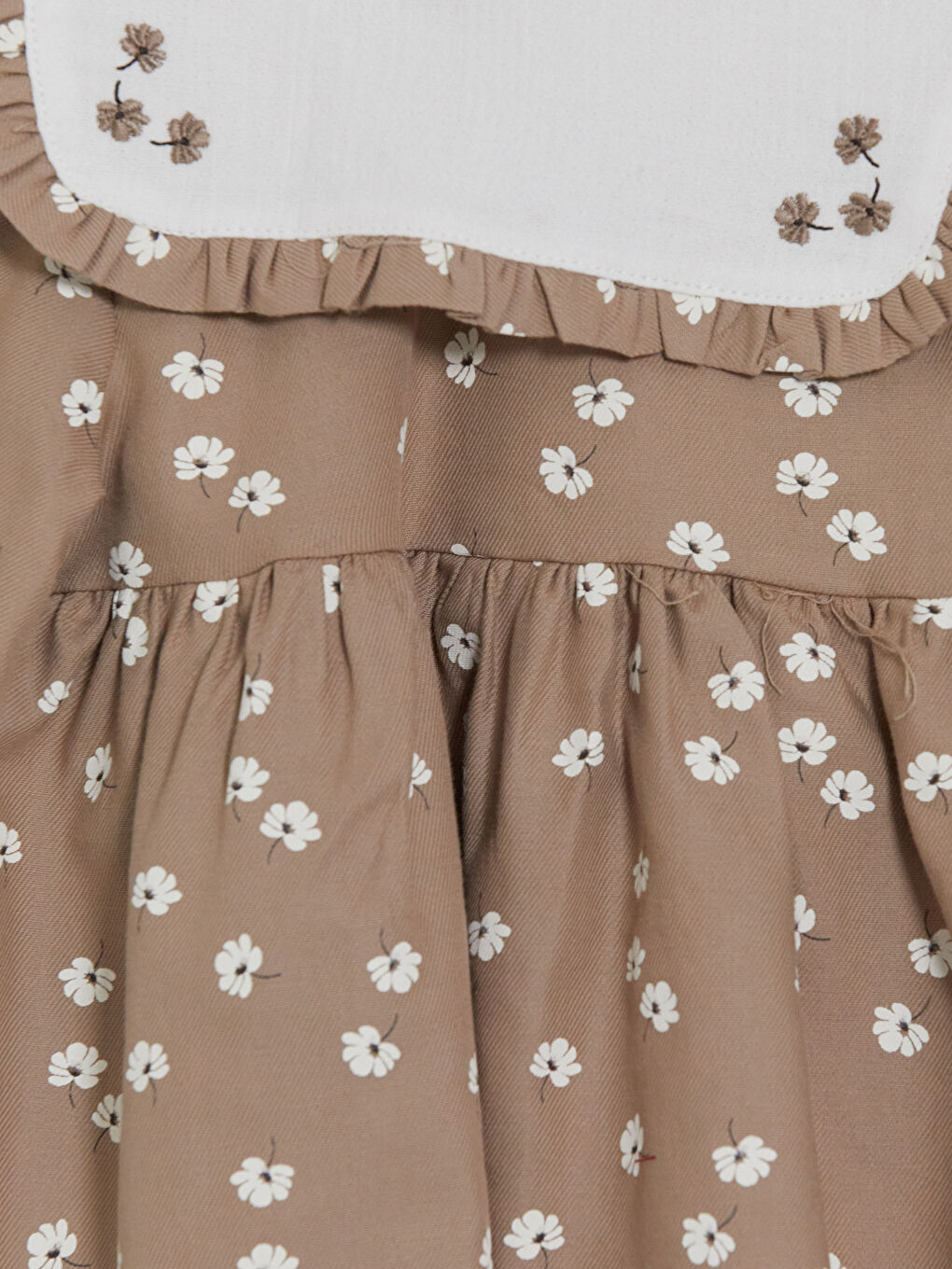 Kahverengi Bebe Yaka Çiçekli Kız Bebek Gabardin Elbise-2