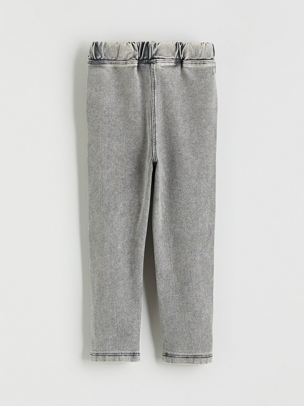 Қыздар қара Леггинстер-2