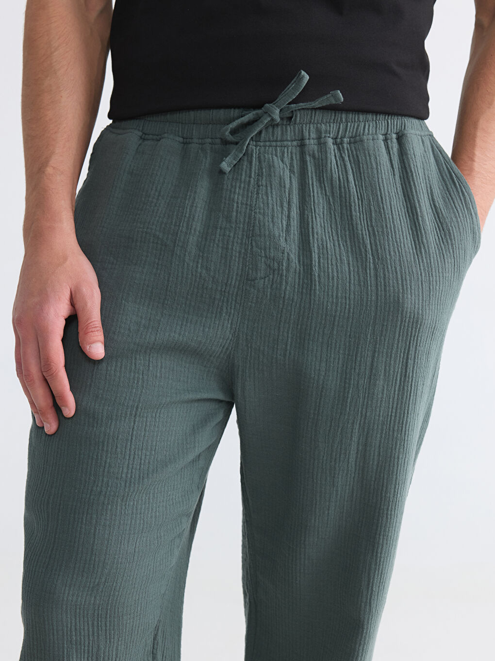 Relaxed Fit Muslin Men's Textured Trousers-2