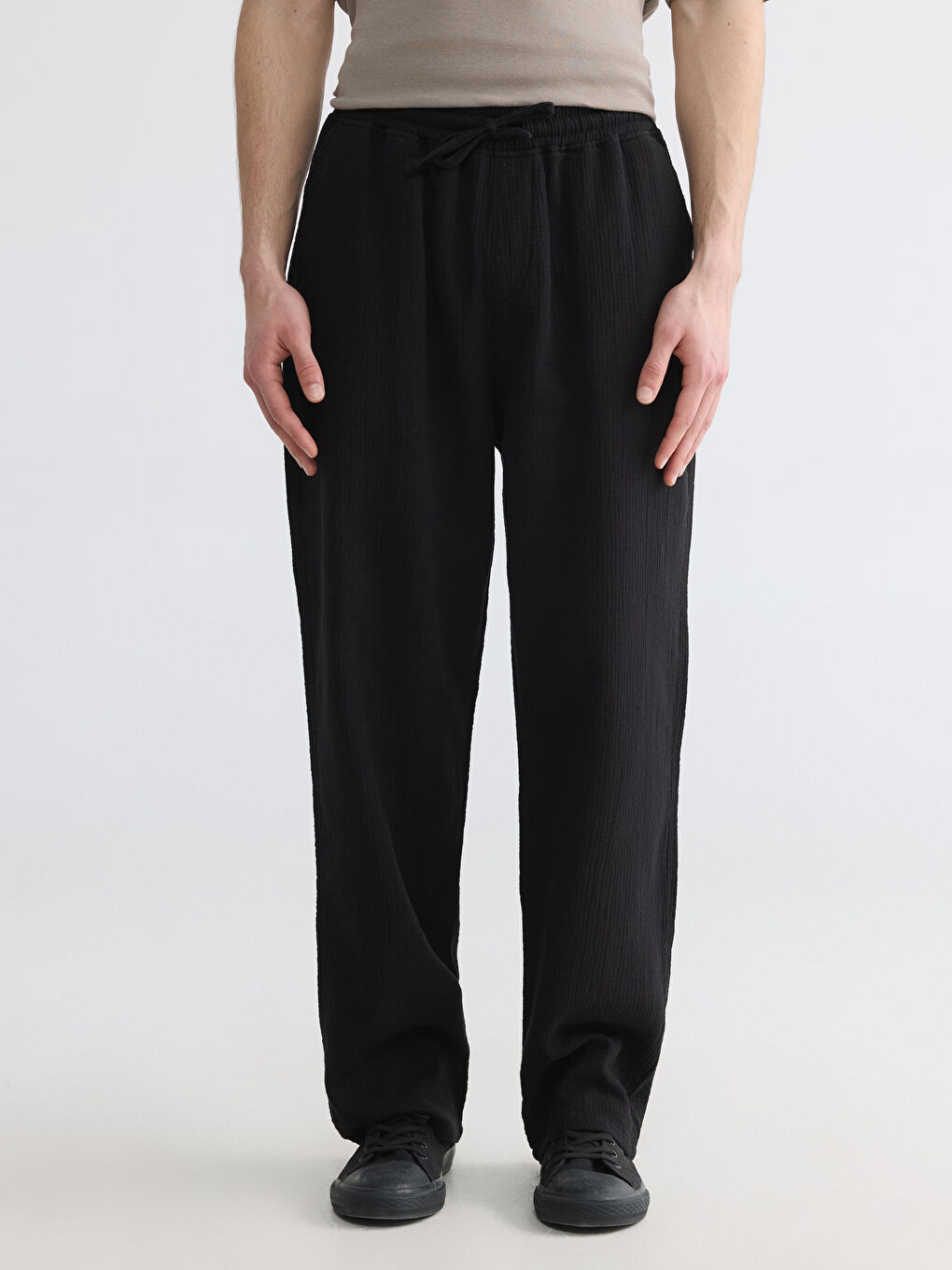 Relaxed Fit Muslin Men's Textured Trousers-1