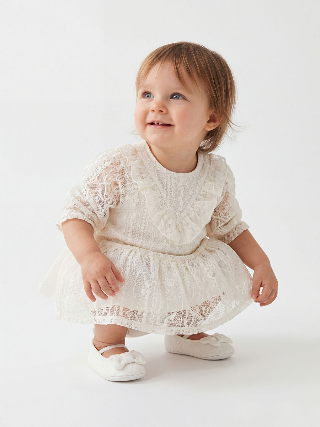 Ekru Bebe Yaka Dantelli Kız Bebek Elbise-1