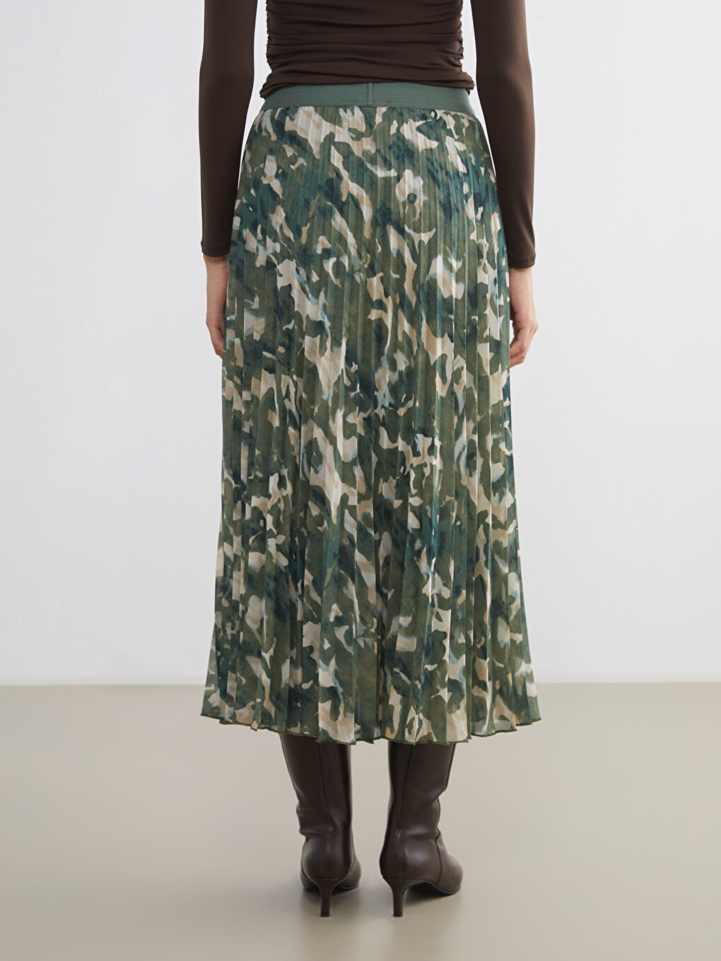 Beli Lastikli Desenli Pileli Etek-3