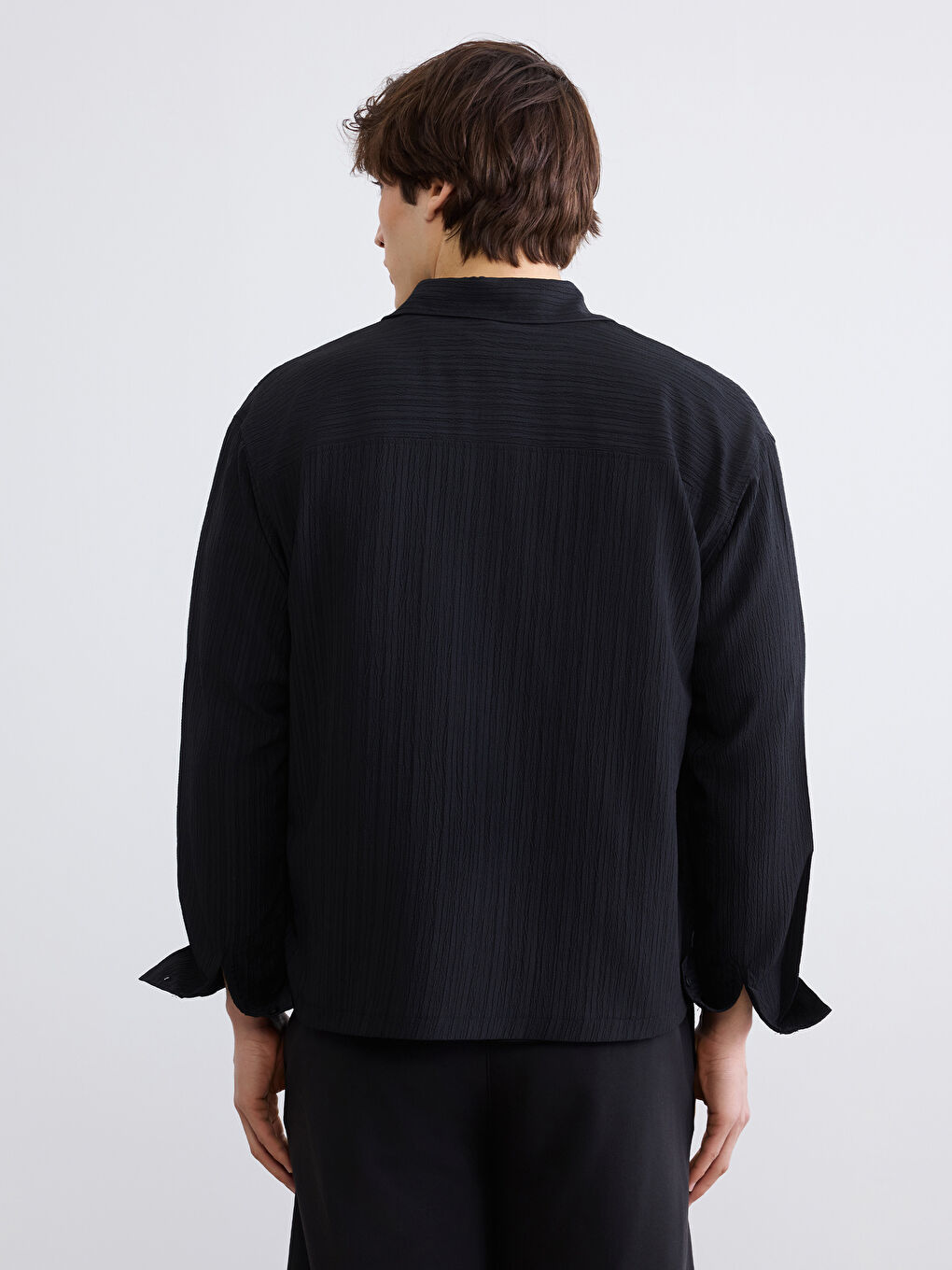 Siyah Loose Fit Nakışlı Erkek Gömlek-3