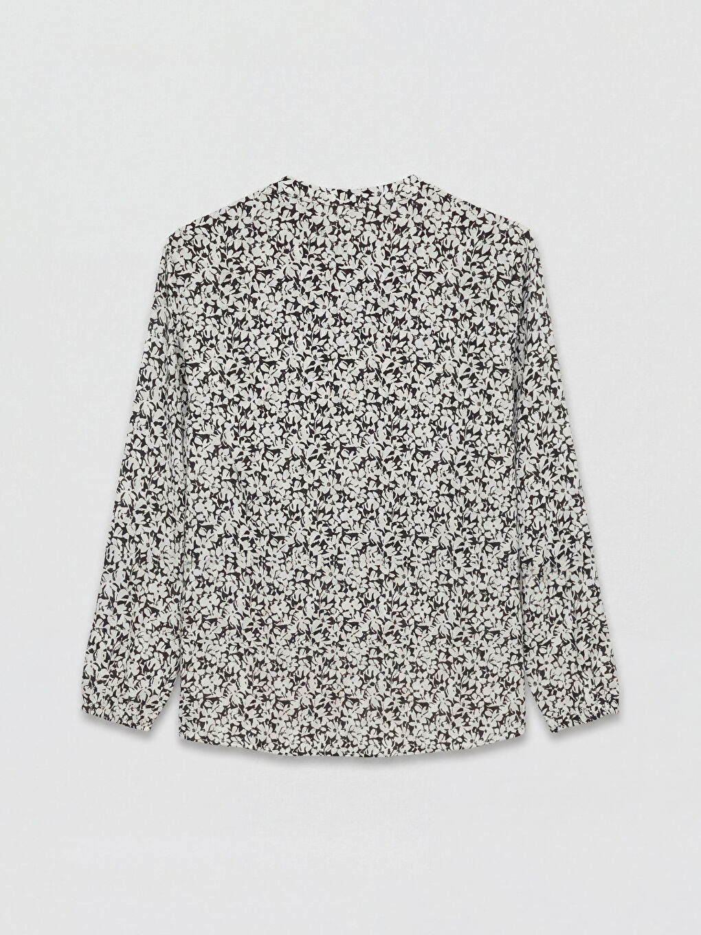 Frau SCHWARZ Bluse-1