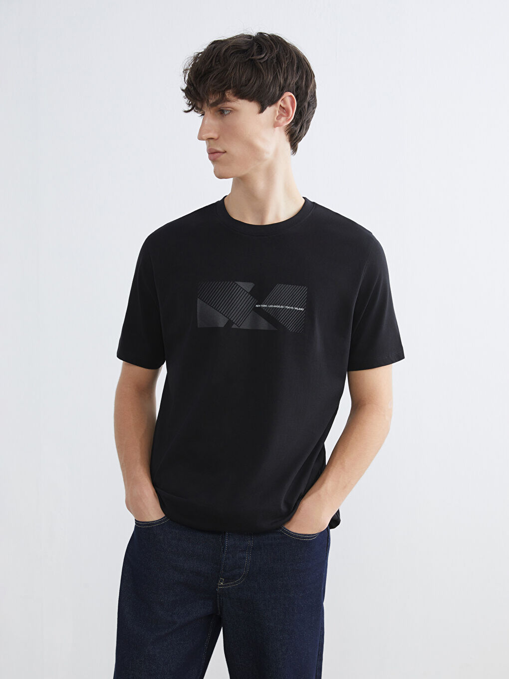 Man BLACK T-Shirt