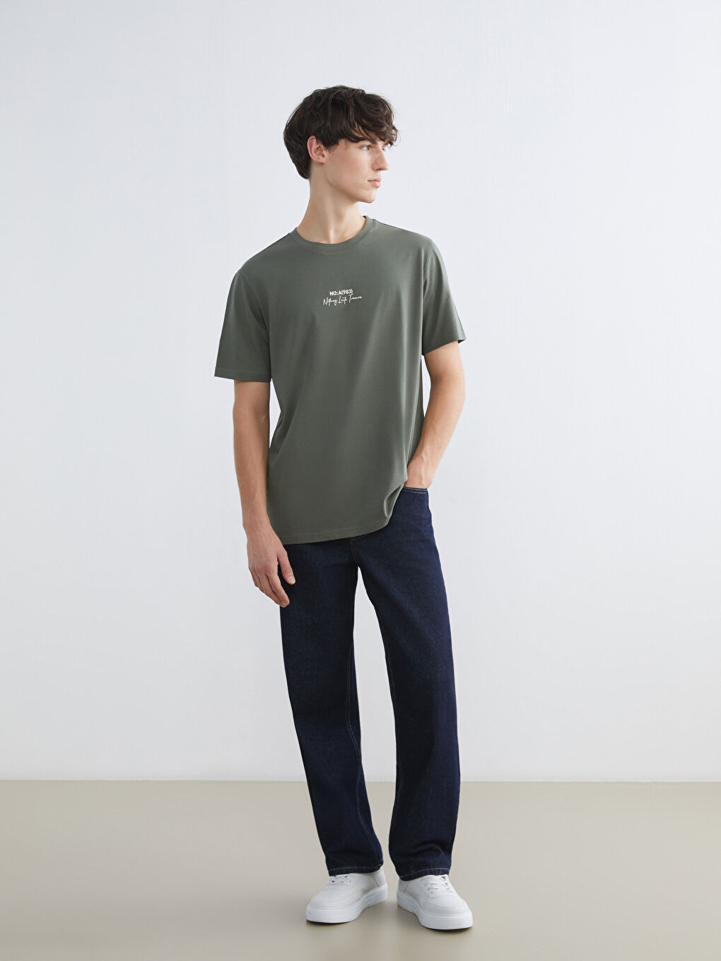 Man KHAKI T-Shirt-1