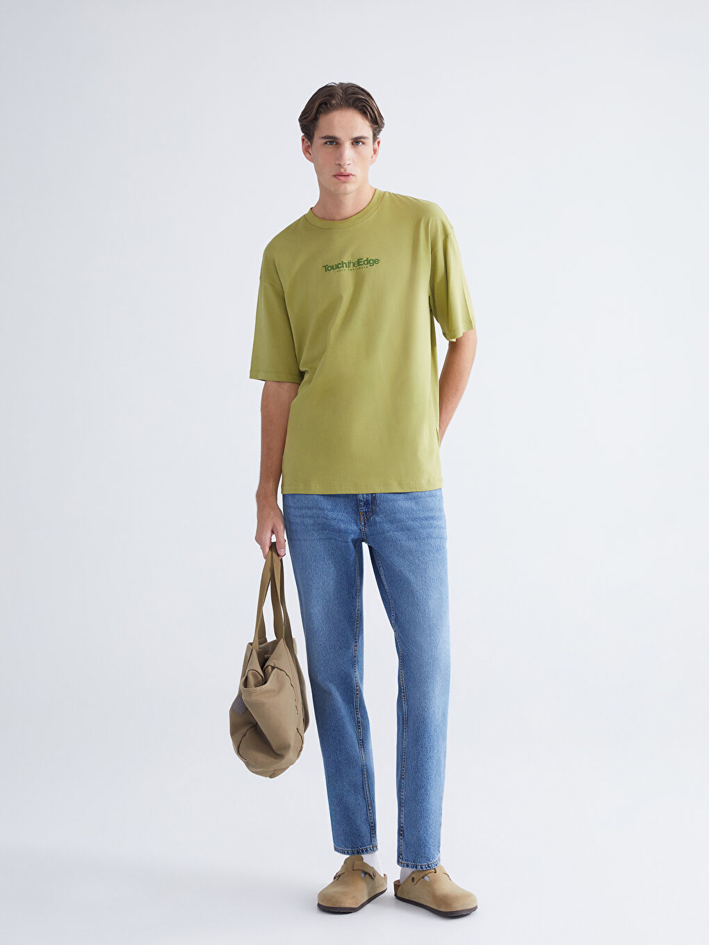 تيشيرت رجالي برقبة دائرية مطبوع من قماش جيرسي-1