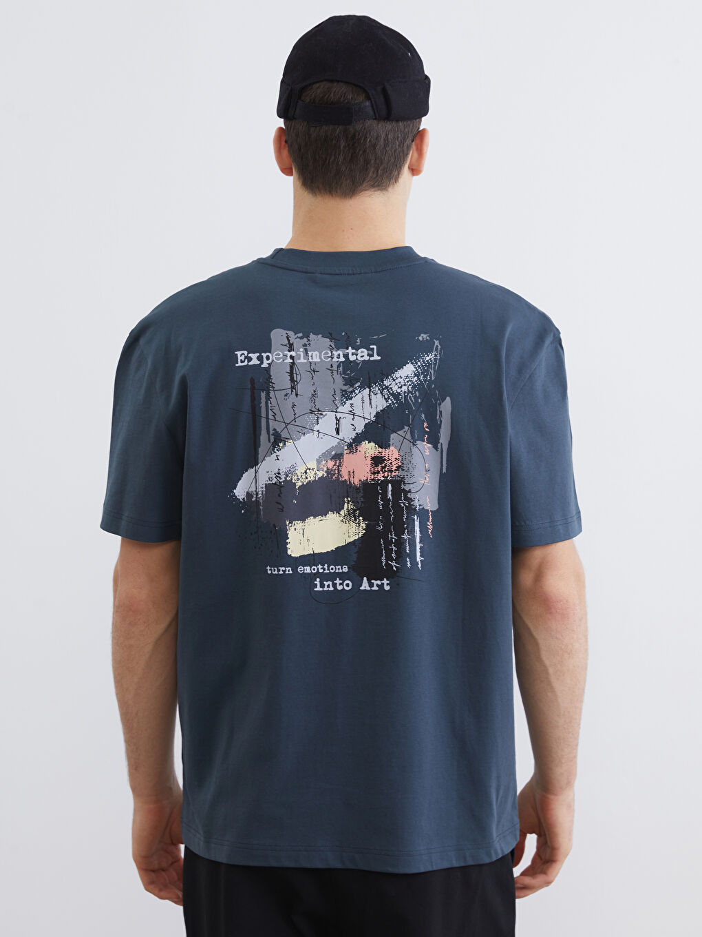 تيشيرت رجالي ياقة دائرية مطبوع جيرسي-3